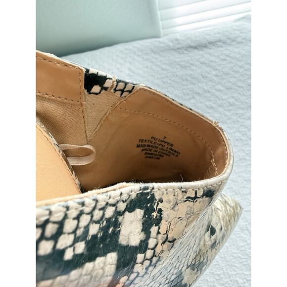 Express Snake Print Pointed Toe Stiletto Mule Heels Slip On Beige Black Size 7 - Picture 6 of 7